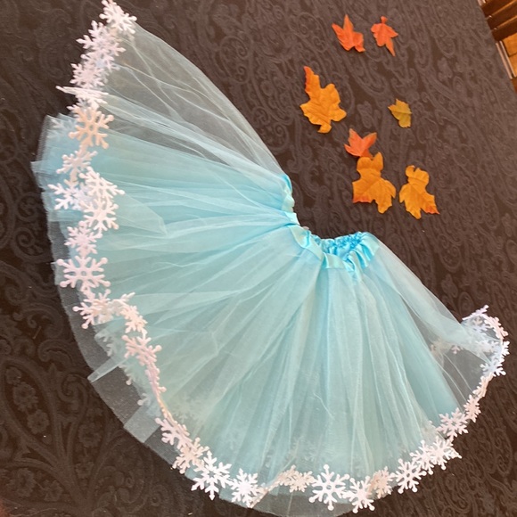 Snowflake little kids tutu - new! - Picture 2 of 3